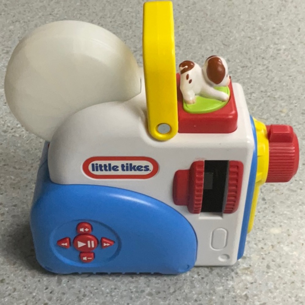 Little Tykes movie projector  with 3 movies, 
Iike new